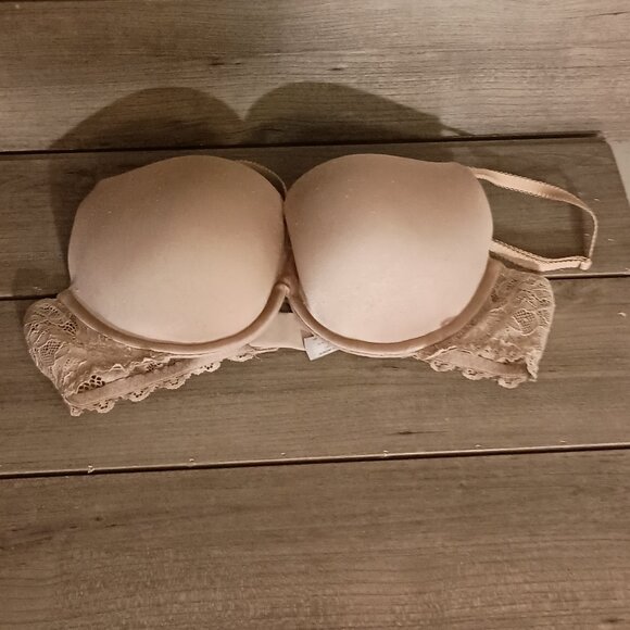 Victoria Secret Balconet Underwire Bra Size 34C Beige with Lace - Picture 1 of 12